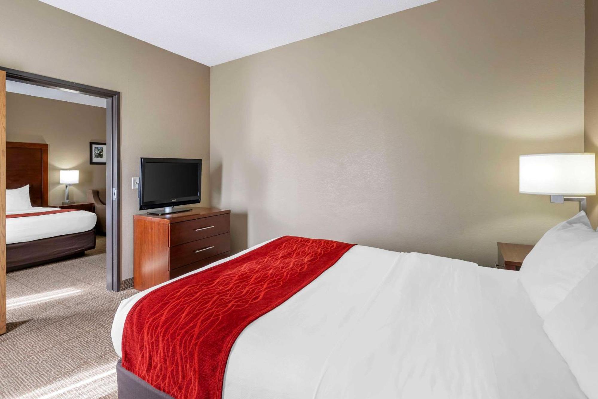 Comfort Inn Grain Valley Buitenkant foto